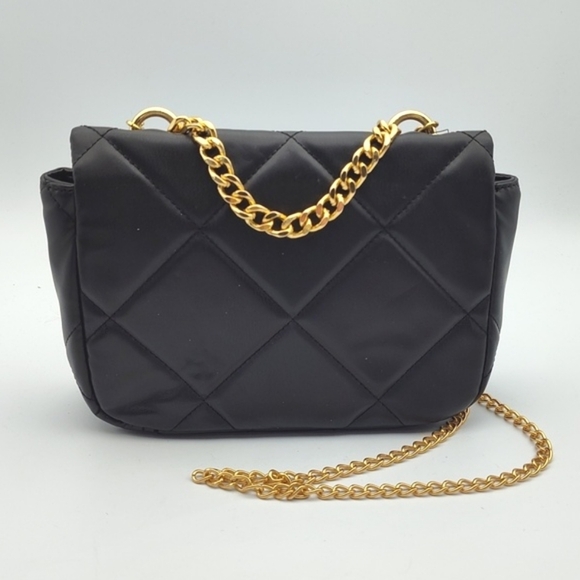 NWT BADGLEY MISCHKA LARGE DIAMOND QUILTED CROSSBODY BAG $149 - Picture 5 of 13